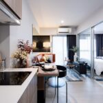 hire a real estate agent