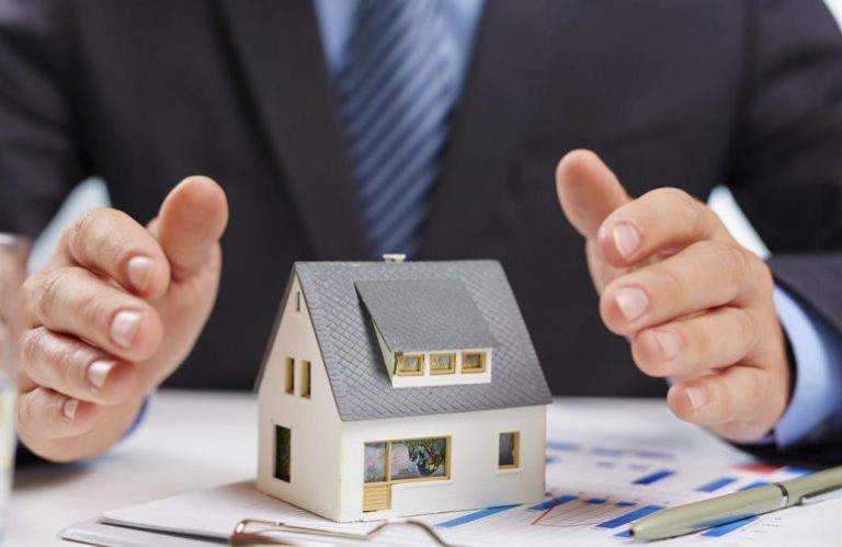 All You Need To Know About The Price Setting While Selling Your House